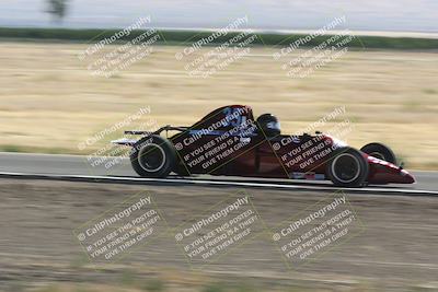 media/Jun-01-2024-CalClub SCCA (Sat) [[0aa0dc4a91]]/Group 4/Race/